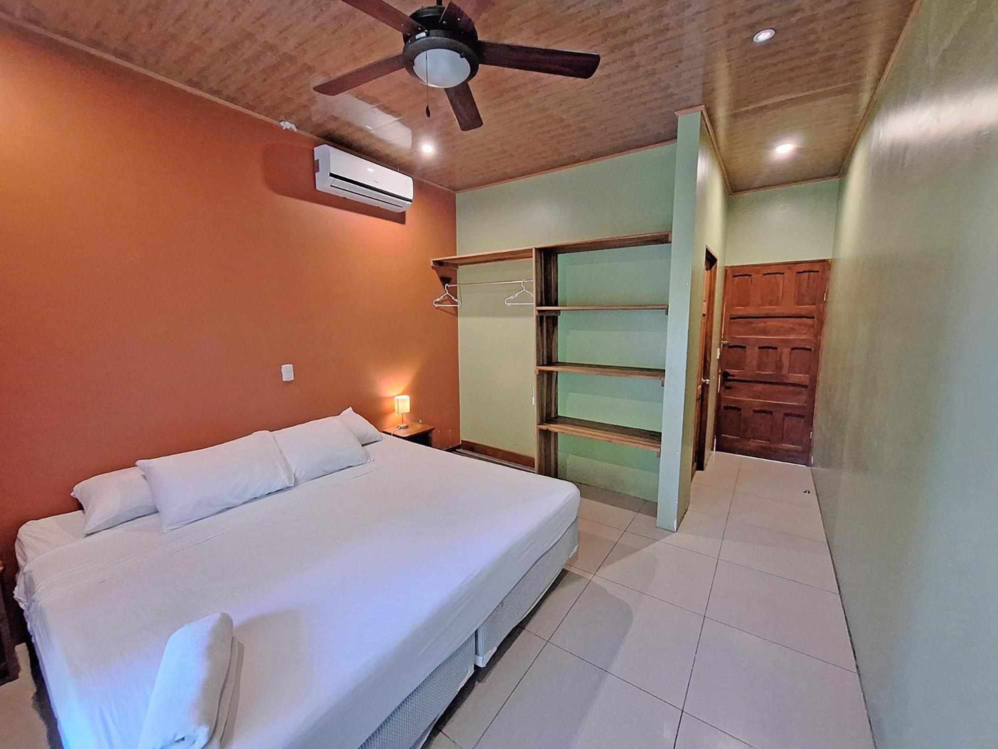 Infiniti Hotel Puerto Viejo de Talamanca Buitenkant foto