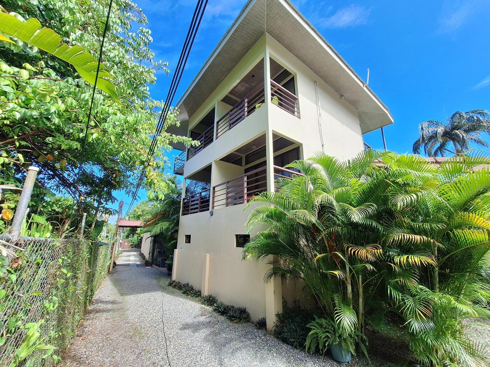 Infiniti Hotel Puerto Viejo de Talamanca Buitenkant foto