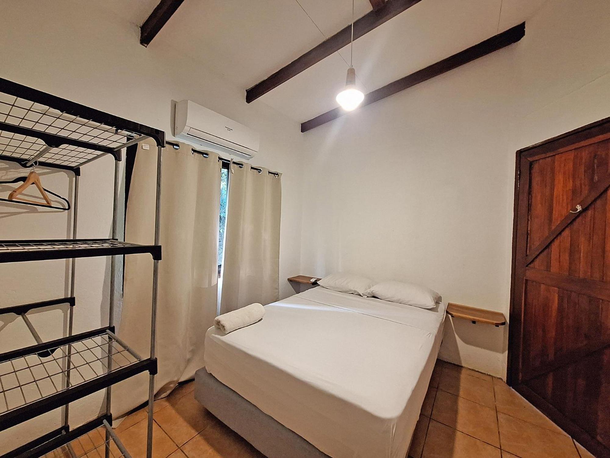 Infiniti Hotel Puerto Viejo de Talamanca Buitenkant foto