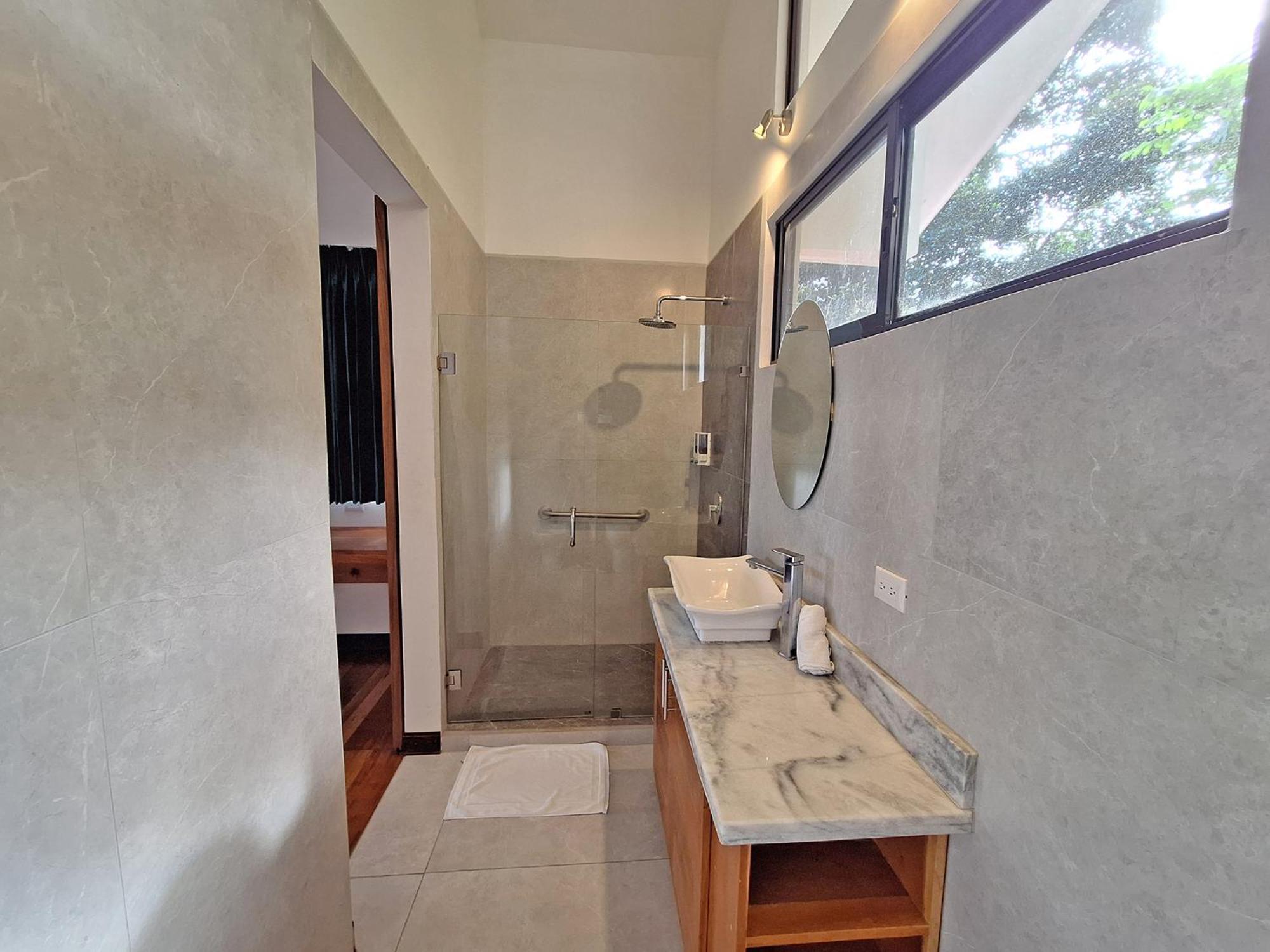 Infiniti Hotel Puerto Viejo de Talamanca Buitenkant foto