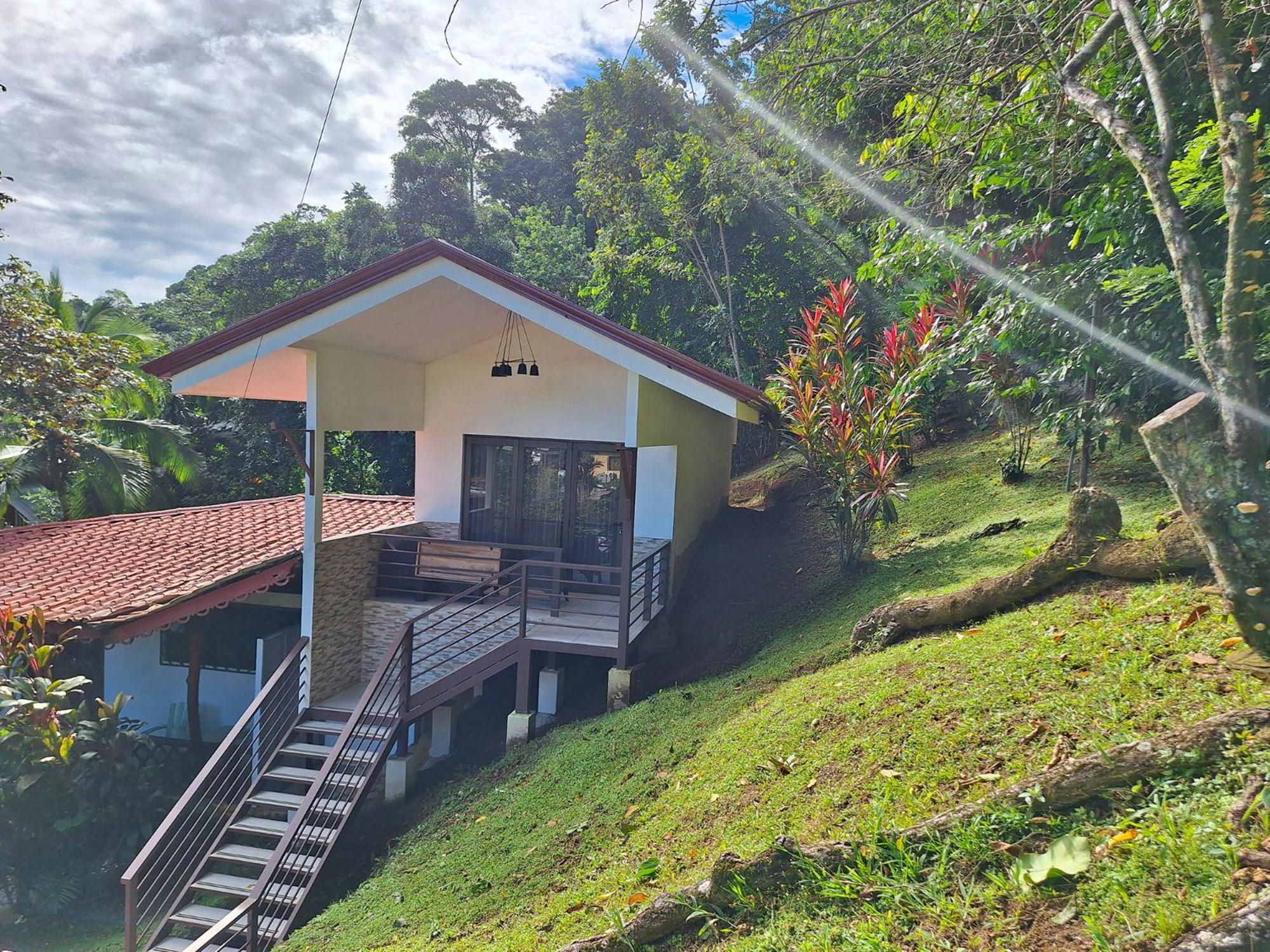 Infiniti Hotel Puerto Viejo de Talamanca Buitenkant foto